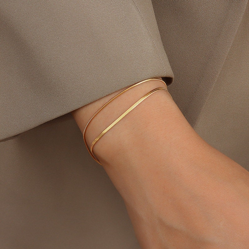 gold snake chain bracelet wrist shot waterproof